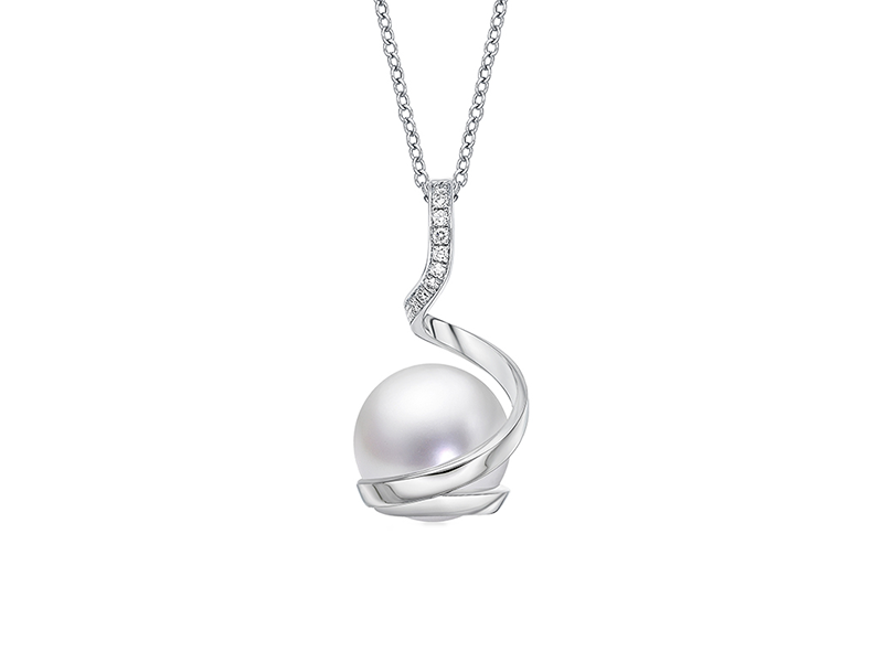 18K GOLD SOUTH SEA PEARL PENDANT