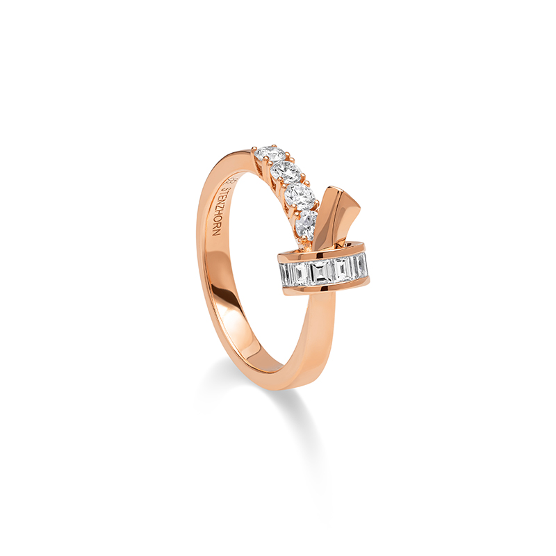 STENZHORN 18K GOLD DIAMOND RING